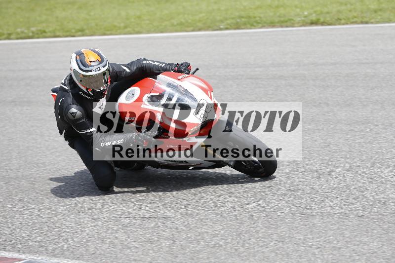 /Archiv-2024/29 12.06.2024 MOTO.CH Track Day ADR/Gruppe gelb/53